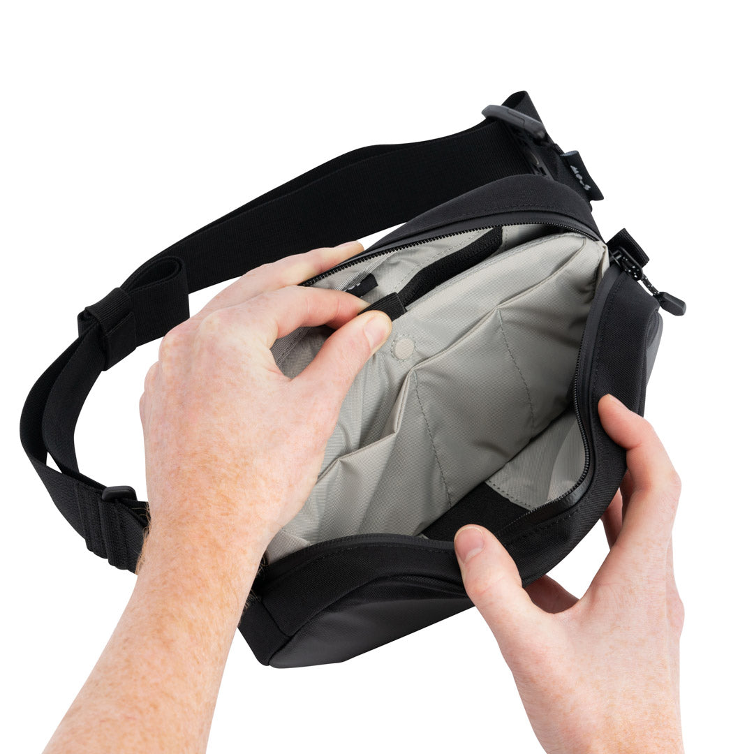 Tech Pouch - Extreme